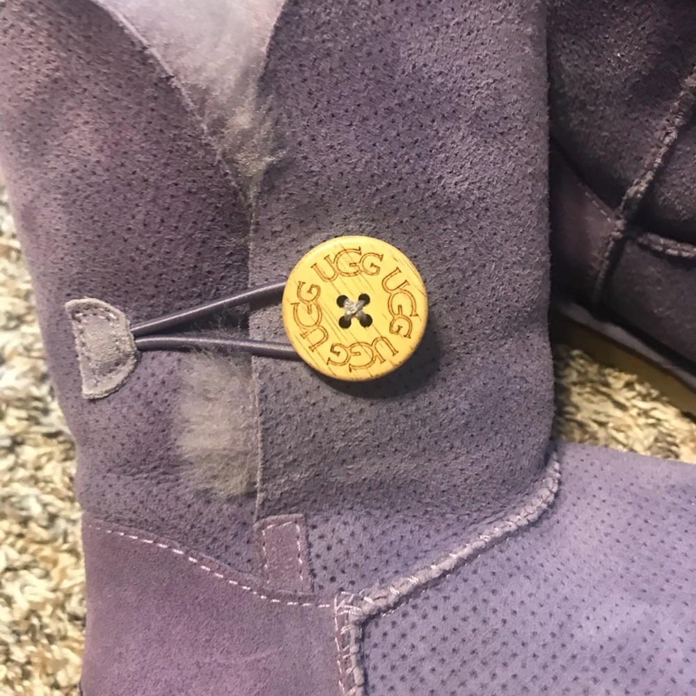 UGG short boots